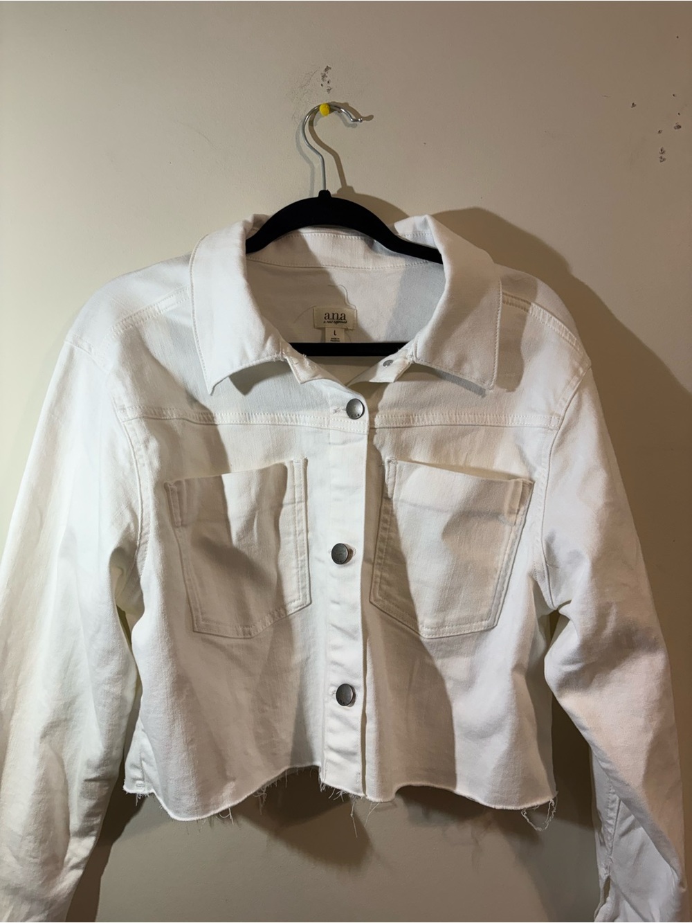 a.n.a White Denim Jacket women’s large Chest Pockets cropped distressed bottom